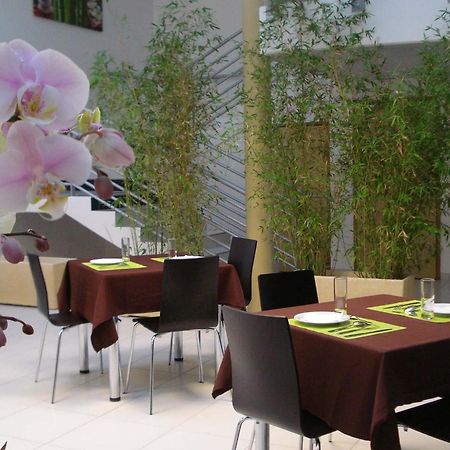Hotel La Palmeraie กอร์เนอบาริเยอร์ ภายนอก รูปภาพ
